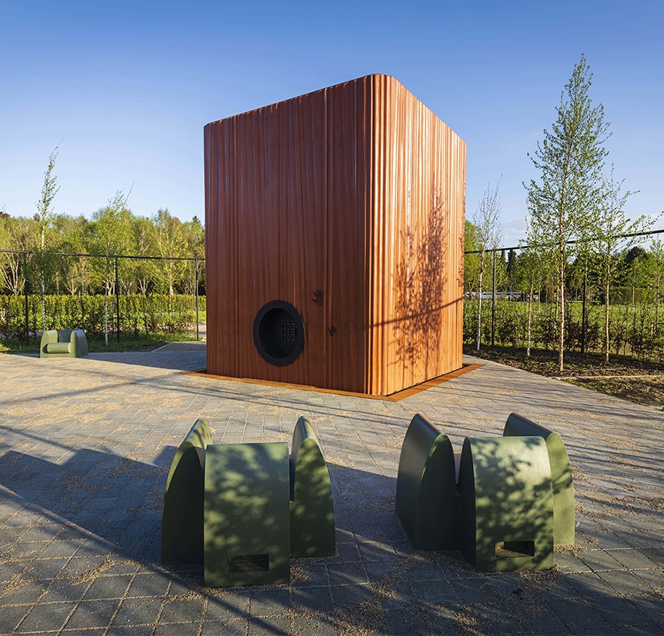 Memorial Cube