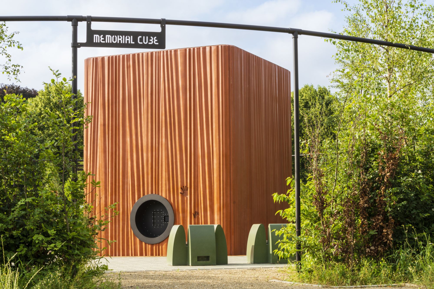 Memorial Cube